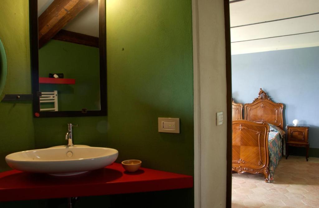 Hostal Casa Isabella Vaglio Serra Habitación foto